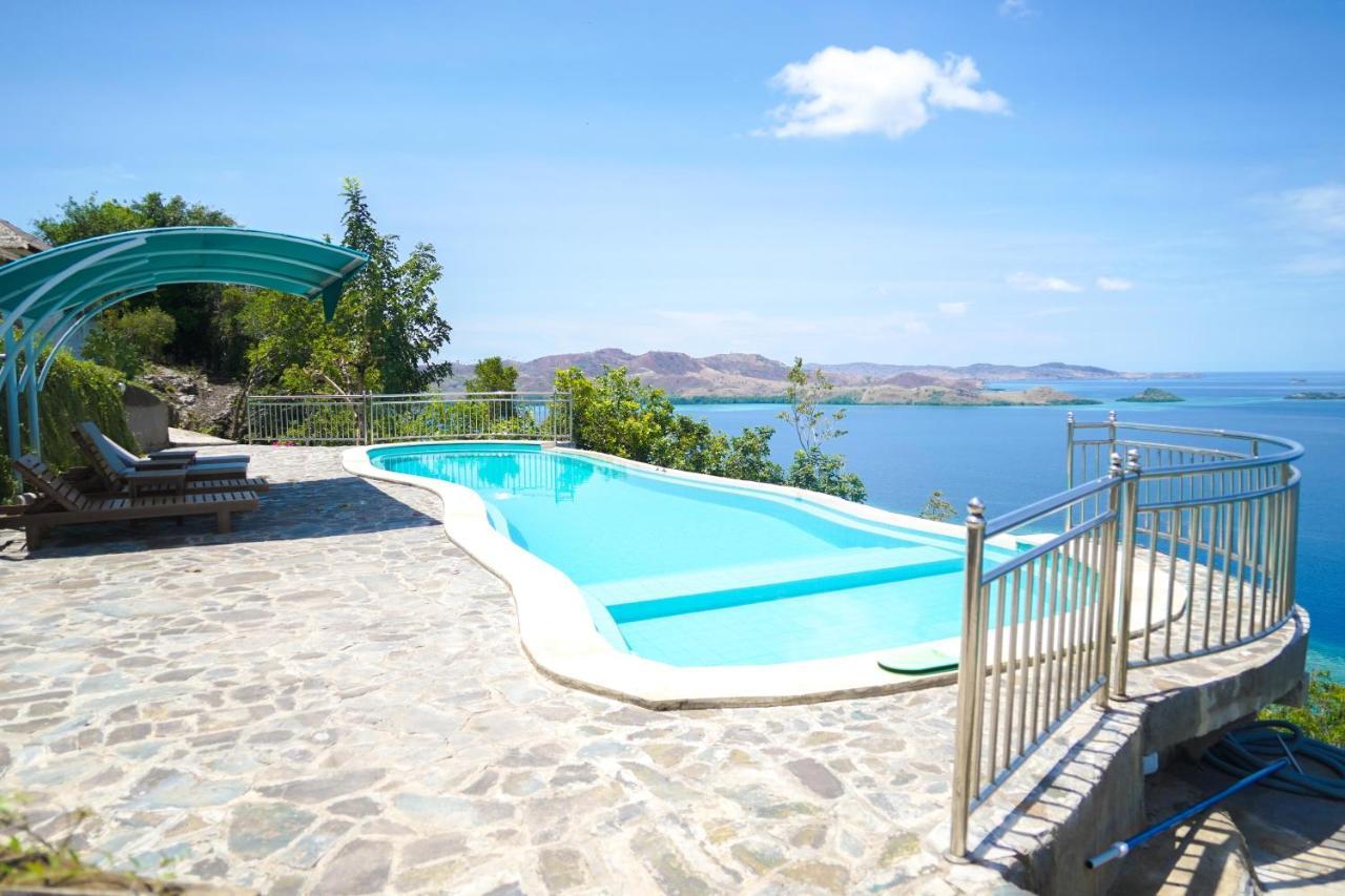 Theodor Hotel Labuan Bajo Exterior foto